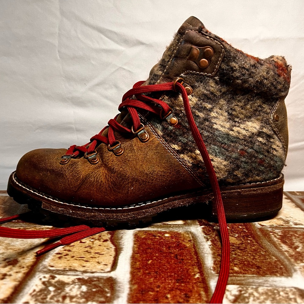 Woolrich Rocky hiking boots